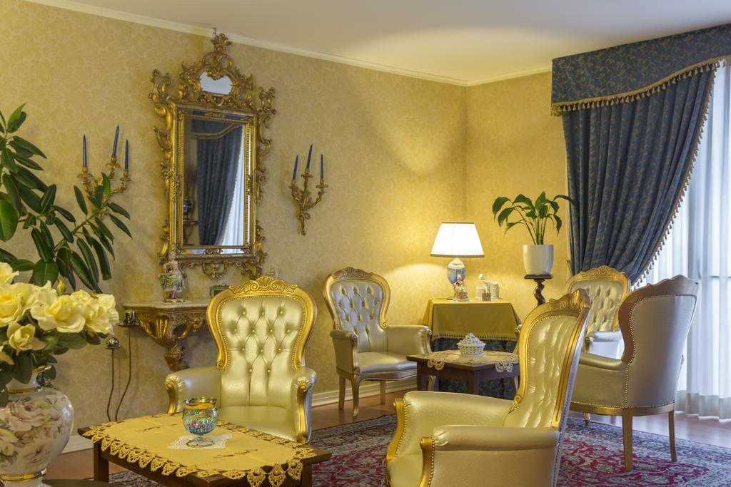 Otel Doge 3*